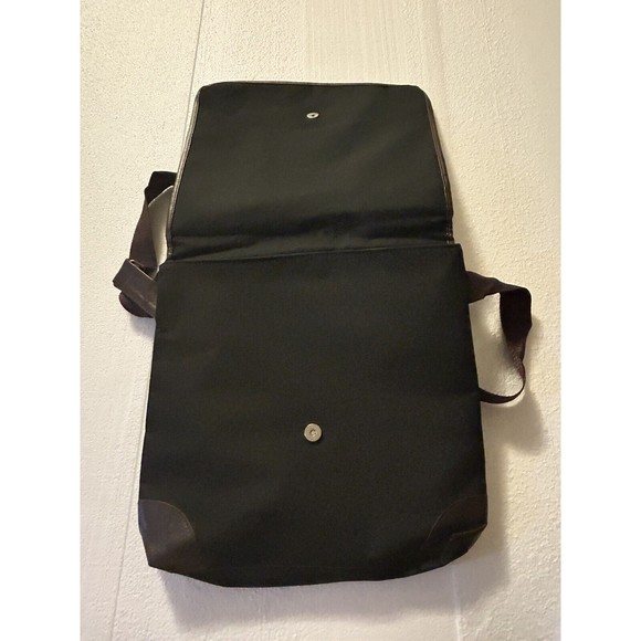 Original Penguin Messenger Bag - Picture 6 of 7